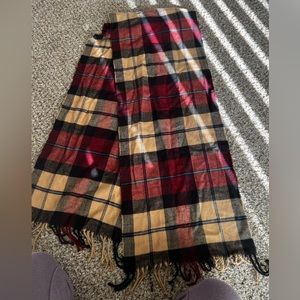 Plaid scarf
